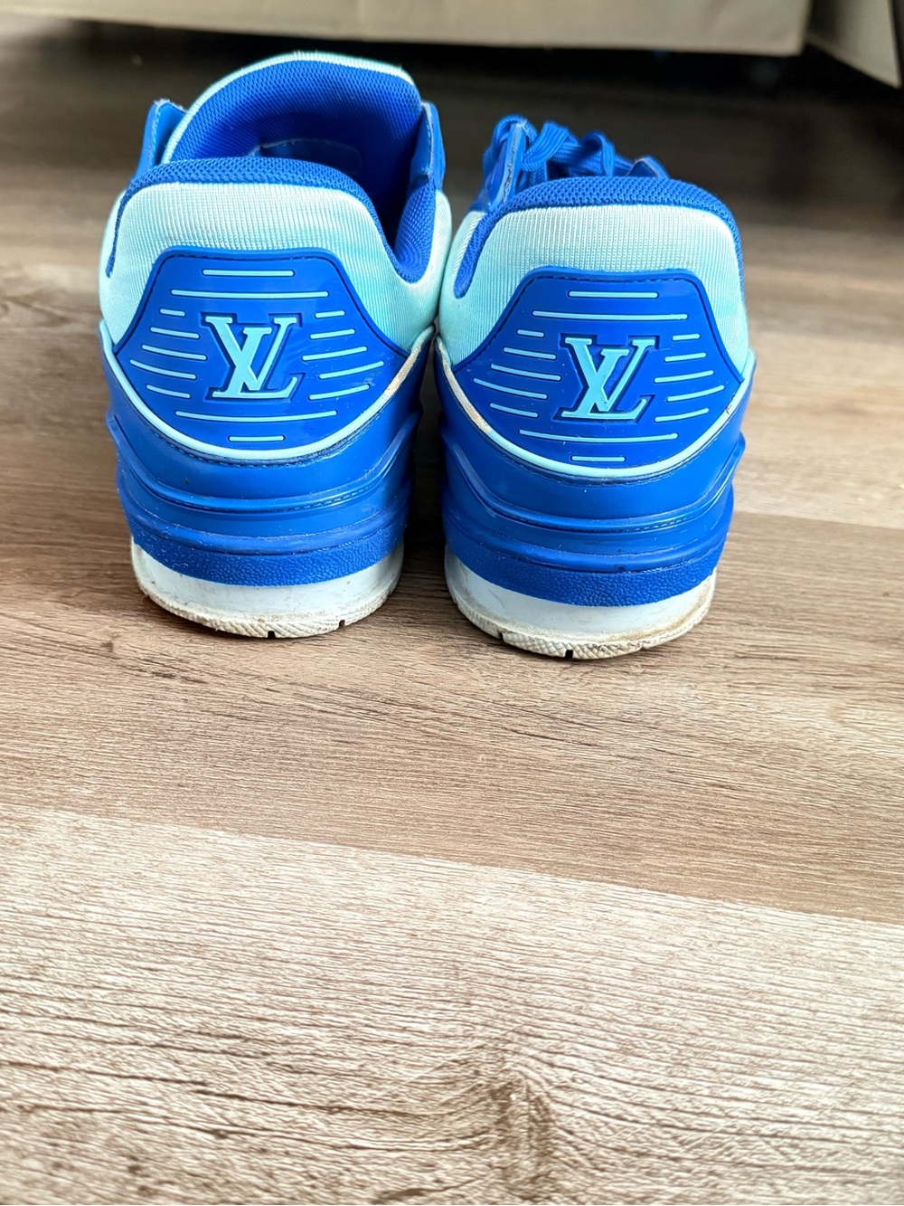 Louis Vuitton Men’s Two-Tone Blue Athletic Sneakers - Picture 4 of 4